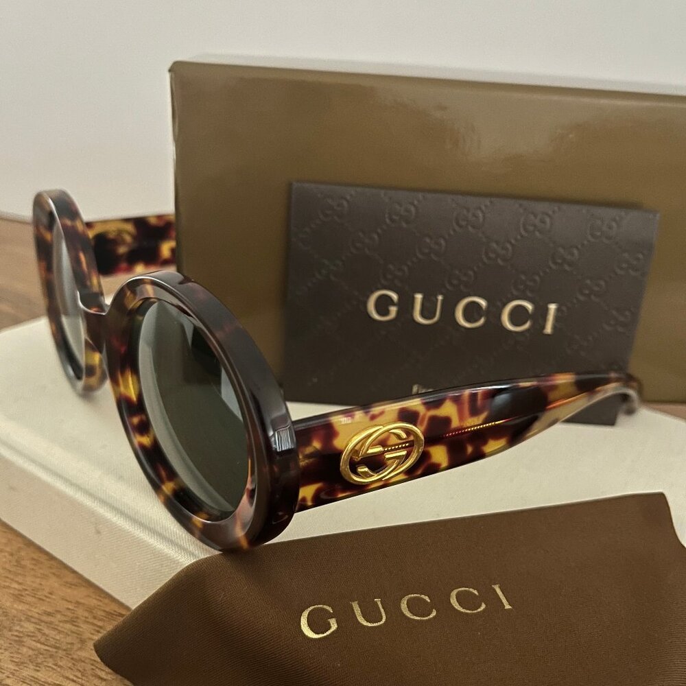 Vintage Gucci GG Italy 2410/S Amber Tortoise Sunglasses Oval/Round 49*22*135